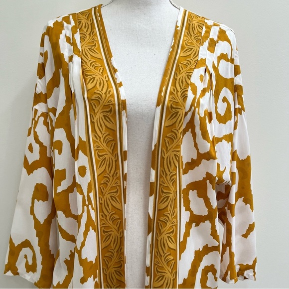 Evereve Tolani Gold Shara Wrap Kimono/Bathing Suit Cover One Size - Picture 4 of 15